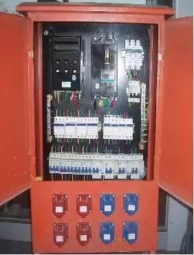 施工现场临时用电配电箱 电缆 照明规范规定,临电安全管理
